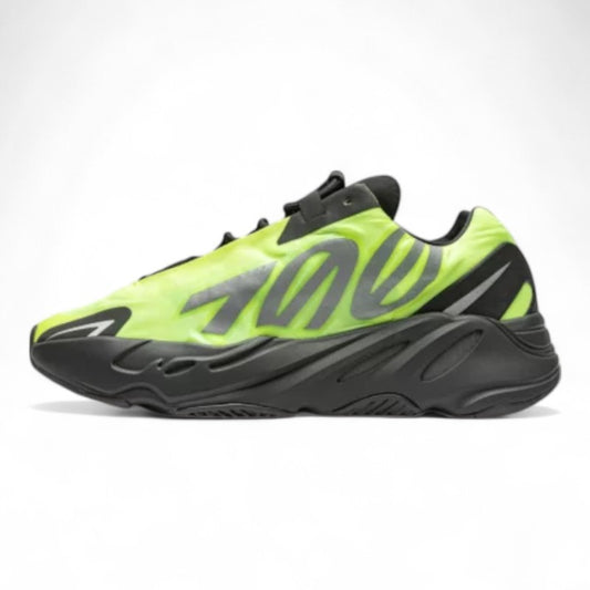  Yeezy Boost 700 MNVN 'Phosphor' 