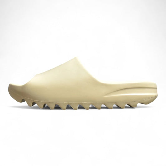 Yeezy Slide 'Bone'
