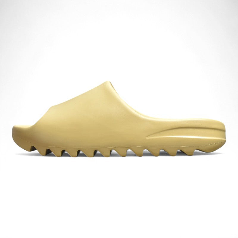 Yeezy Slide ‘Desert Sand’ – FW6344
