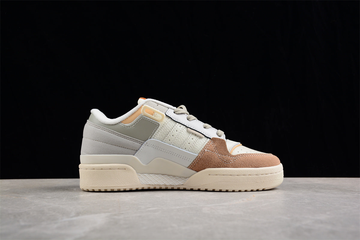 adidas Originals Forum Exhibit Low sneakers in Beige/Grey