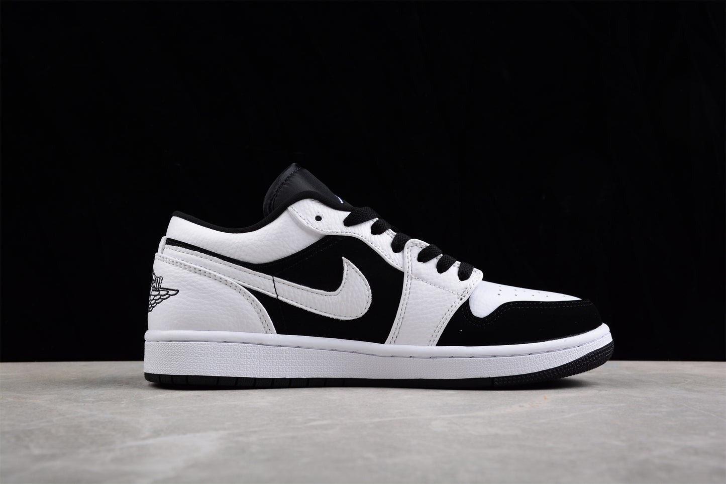 Air Jordan 1 Low Women's "Homage Black White"