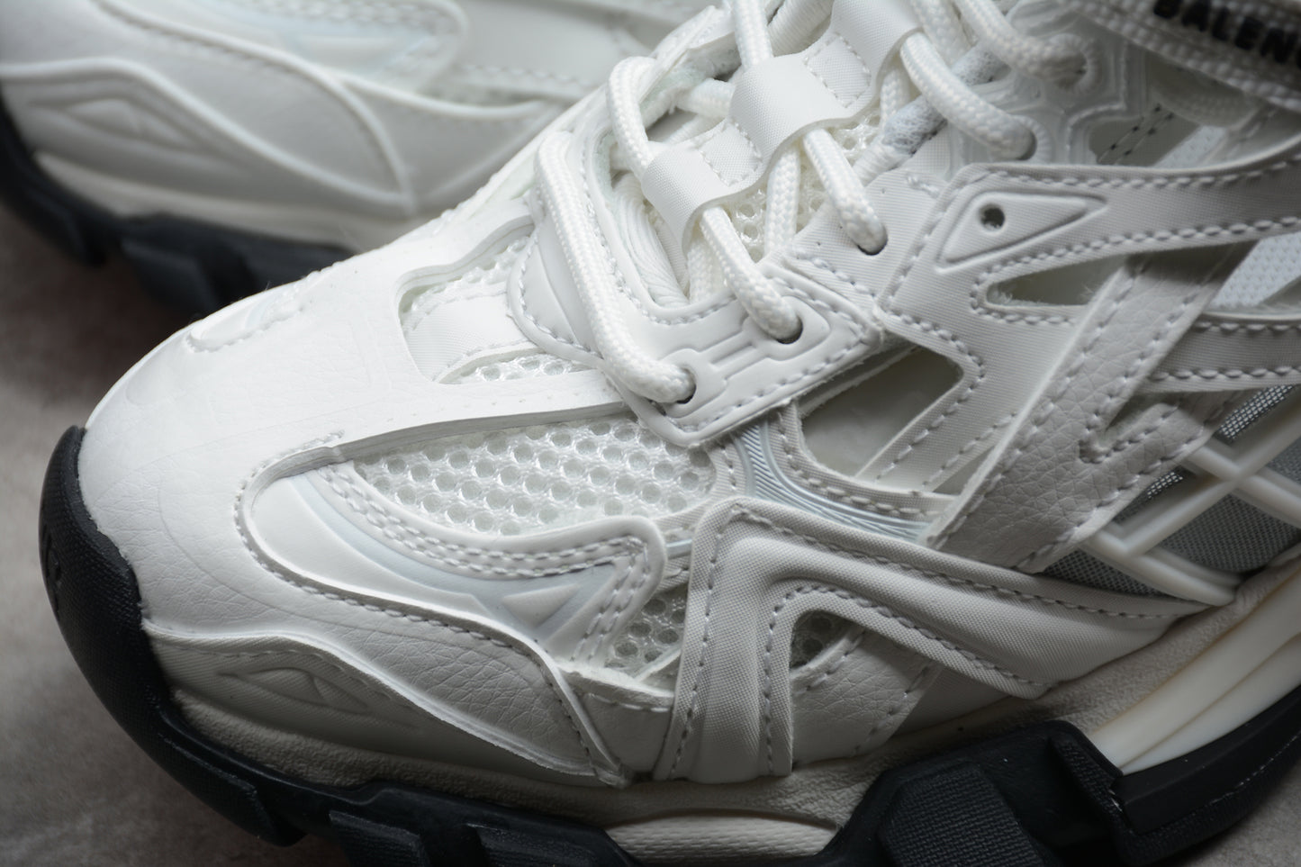 Balenciaga Track.2 Trainer – White Red - Best Reps Website 2025