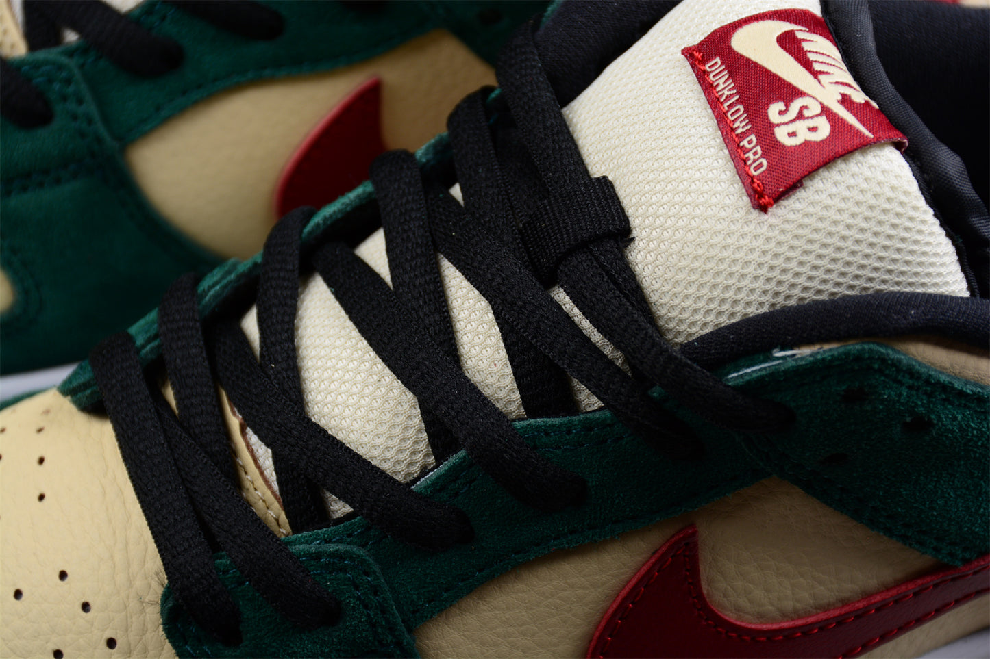 Nike SB Dunk Low "Vegas Gold" (Jameson) - Best Reps Website 2025