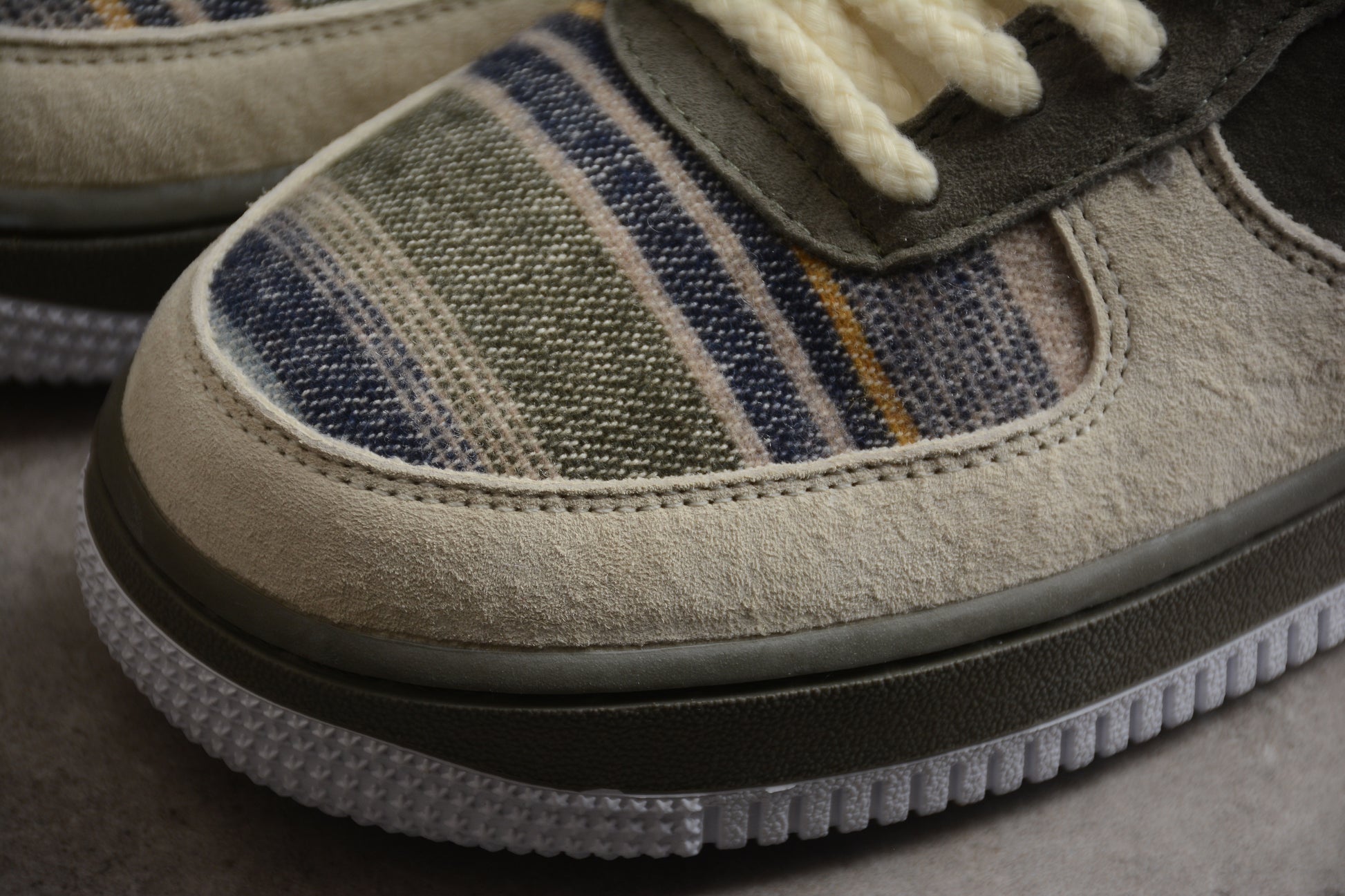 Air Force 1 '07 Low "Cargidan (Dot Perfect) DK Grey"