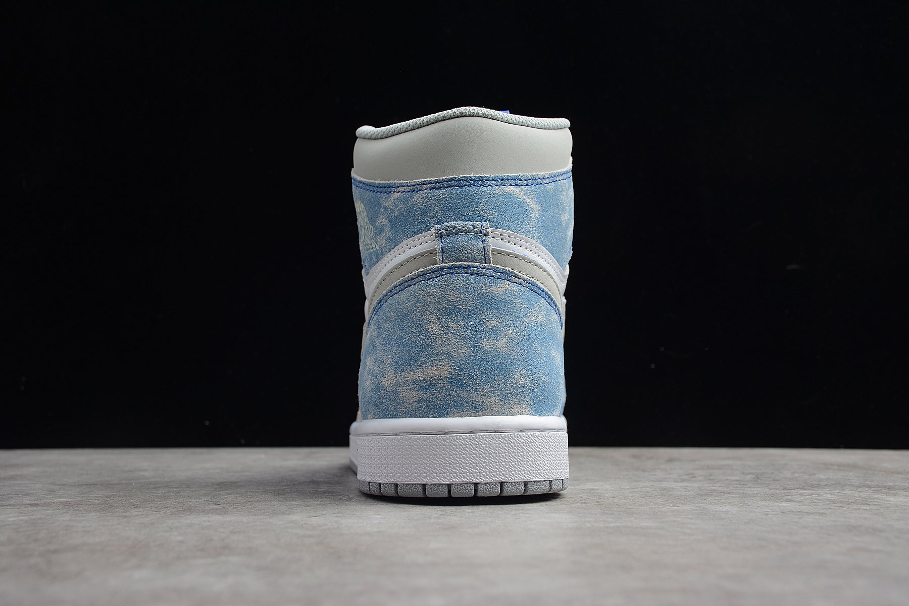 Air Jordan 1 Retro High OG "Hyper Royal" - Best Reps Website 2025