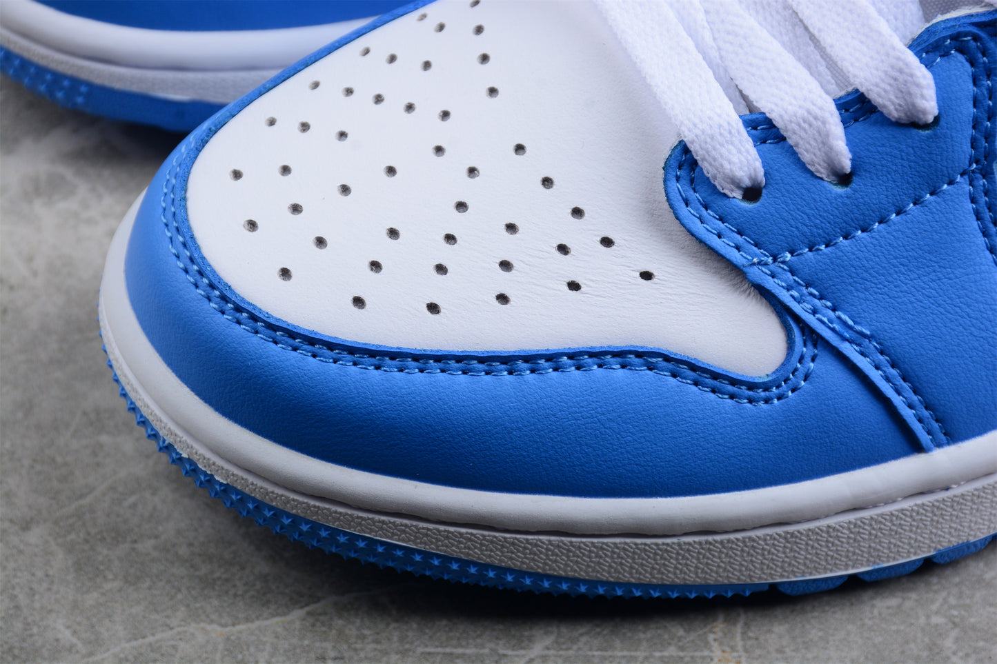 Air Jordan 1 Retro Low Golf "UNC" University Blue DD9315-100