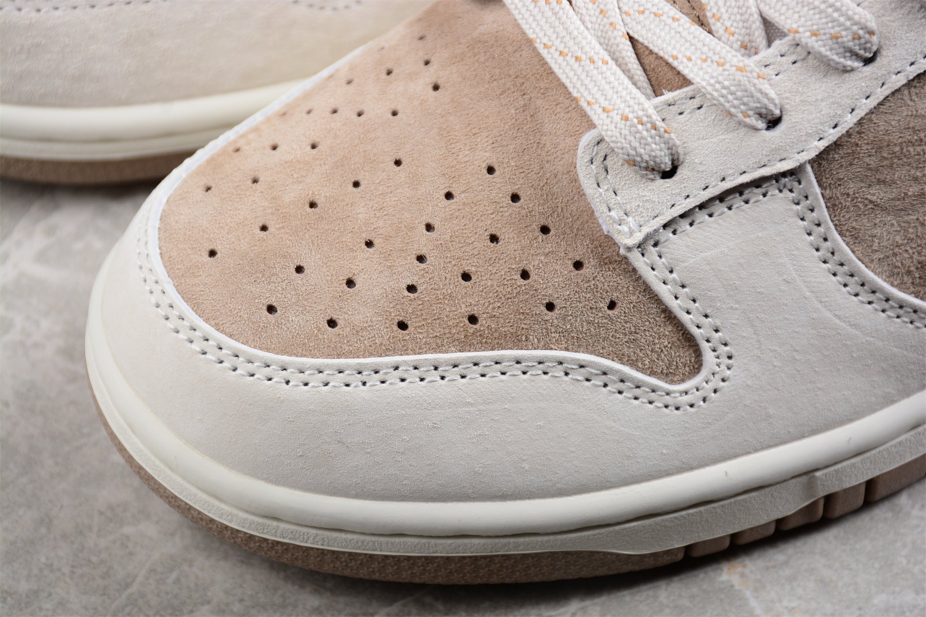 Otomo Katsuhiro x Nike SB Dunk Low "Steamboy OST" Grey/Light Brown - Best Reps Website 2025