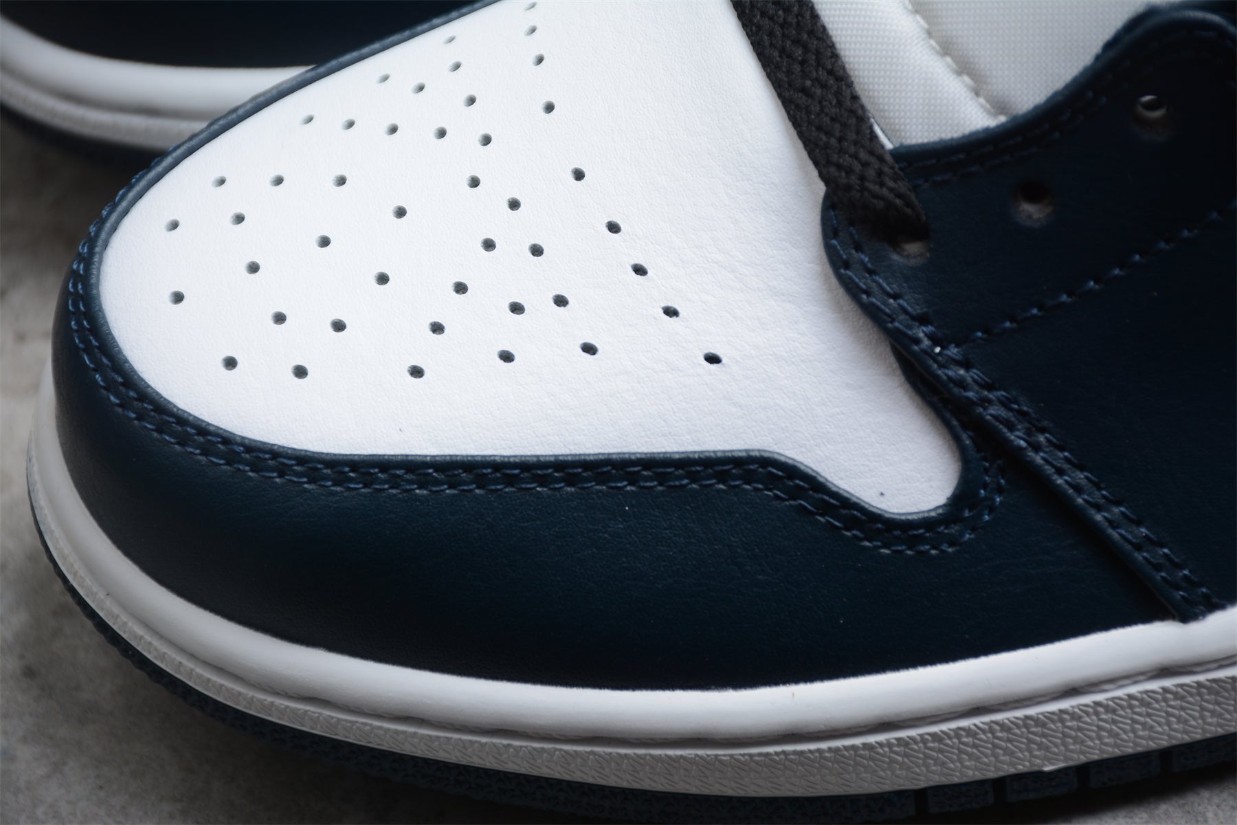 Nike Air Jordan 1 Mid "Armory Navy/White" - Best Reps Website 2025