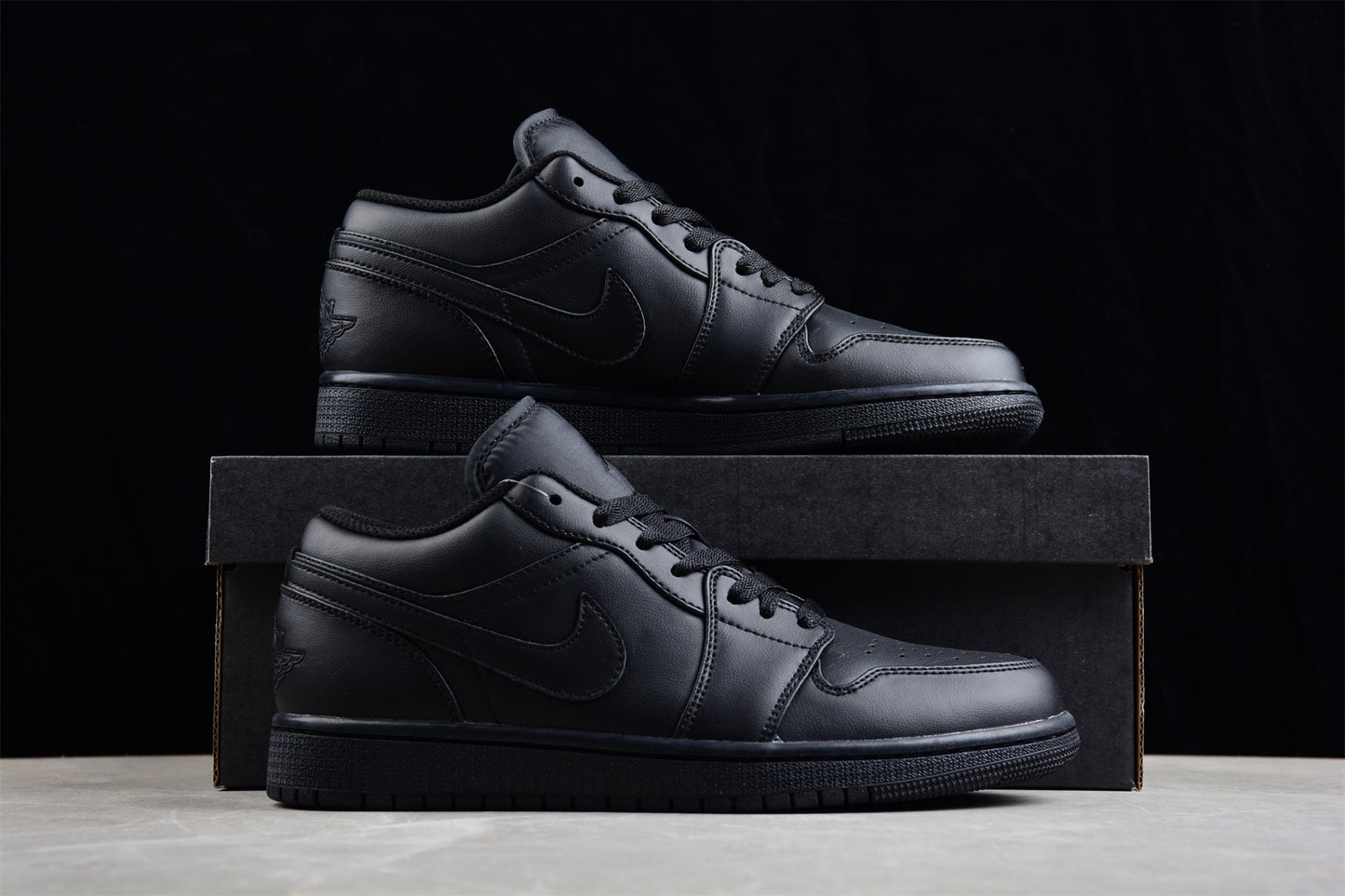 Air Jordan 1 Low “Triple Black” 553558-093