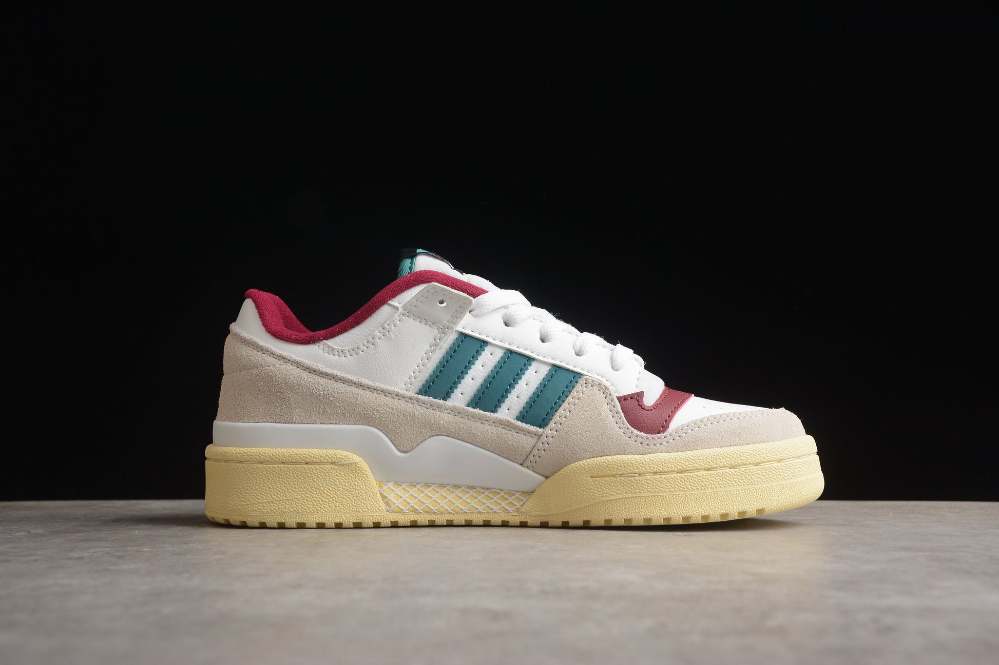 adidas Forum Low in White/Teal/Burgundy