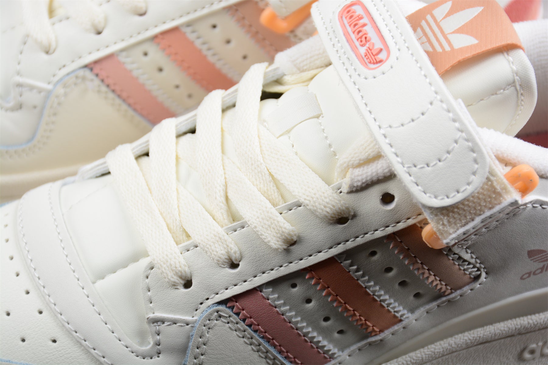 adidas Originals Forum Low “White / Light Brown / Dark Brown”
