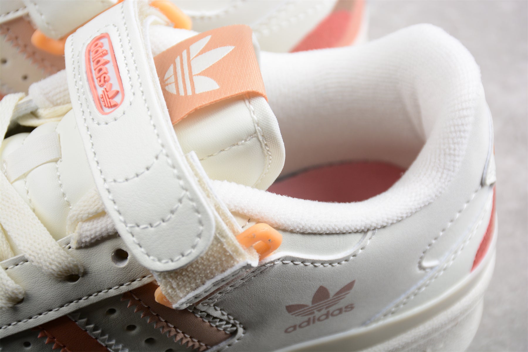 adidas Originals Forum Low “White / Light Brown / Dark Brown”