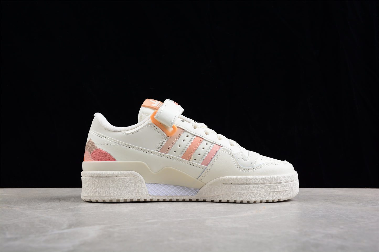 adidas Originals Forum Low “White / Light Brown / Dark Brown”
