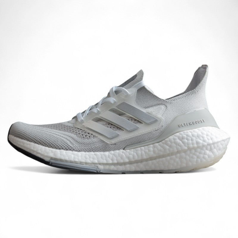 adidas Ultra Boost 21 Triple White Cloud.
