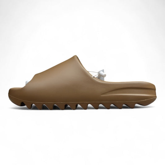 adidas Yeezy Slide "Core"