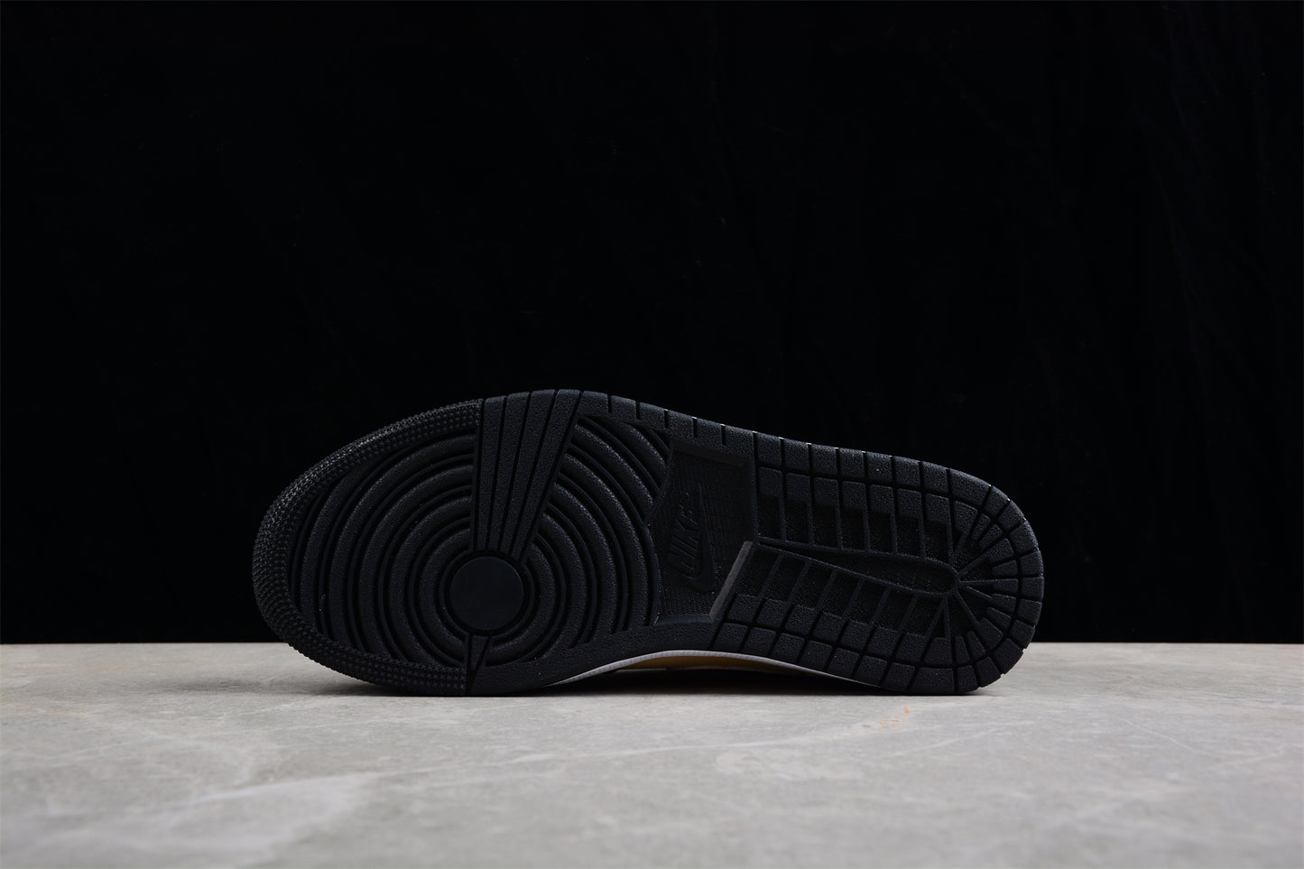 Air Jordan 1 Mid SE "Tartan Swoosh" - Best Reps Website 2025