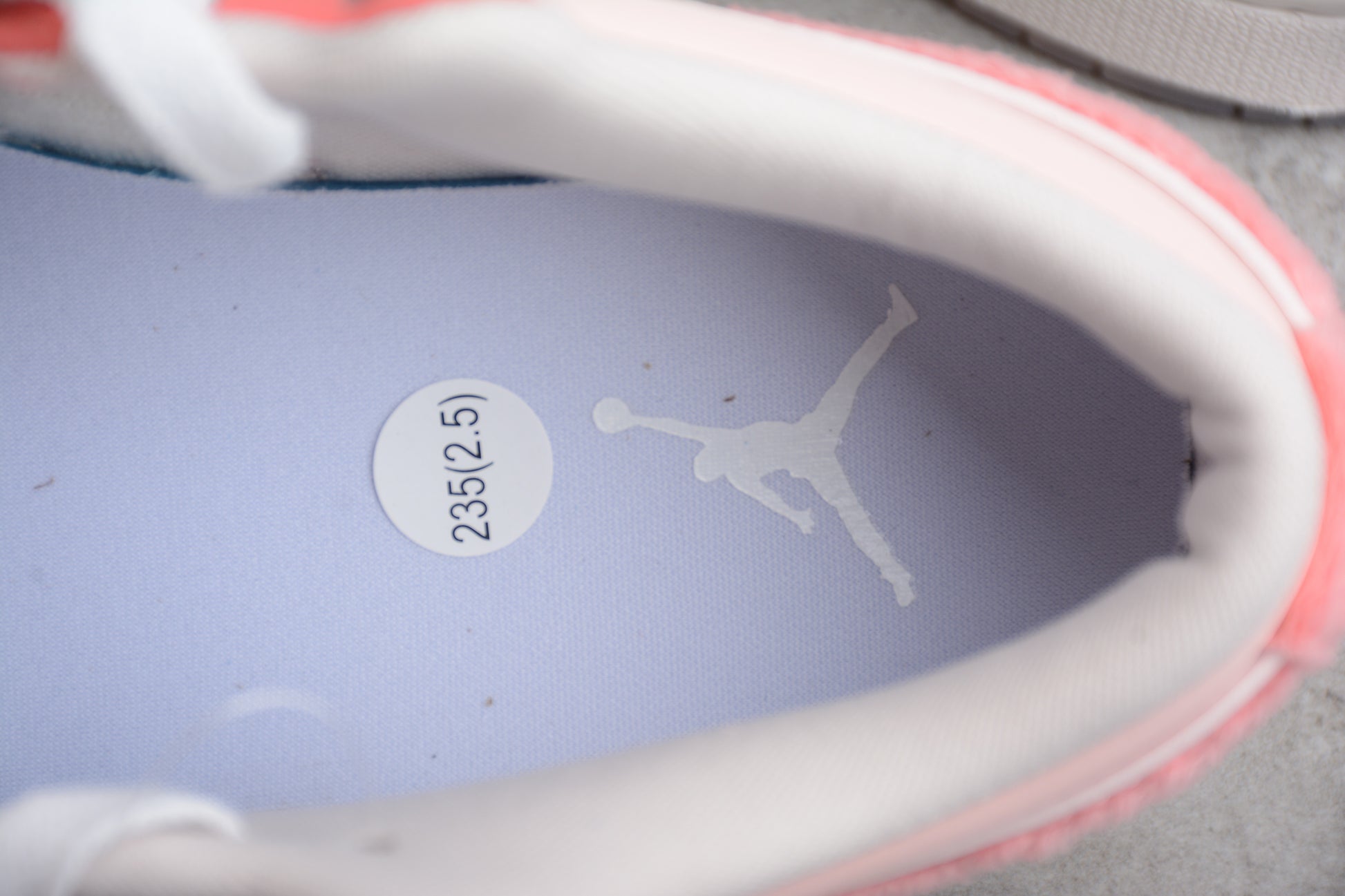 Air Jordan 1 Low SE WMNS "Mighty Swooshers"
