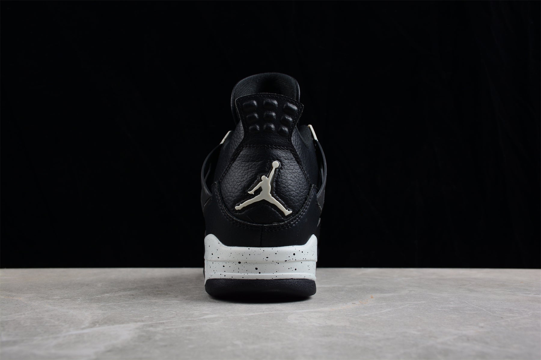 Air Jordan 4 Retro GS "Oreo" - Best Reps Website 2025
