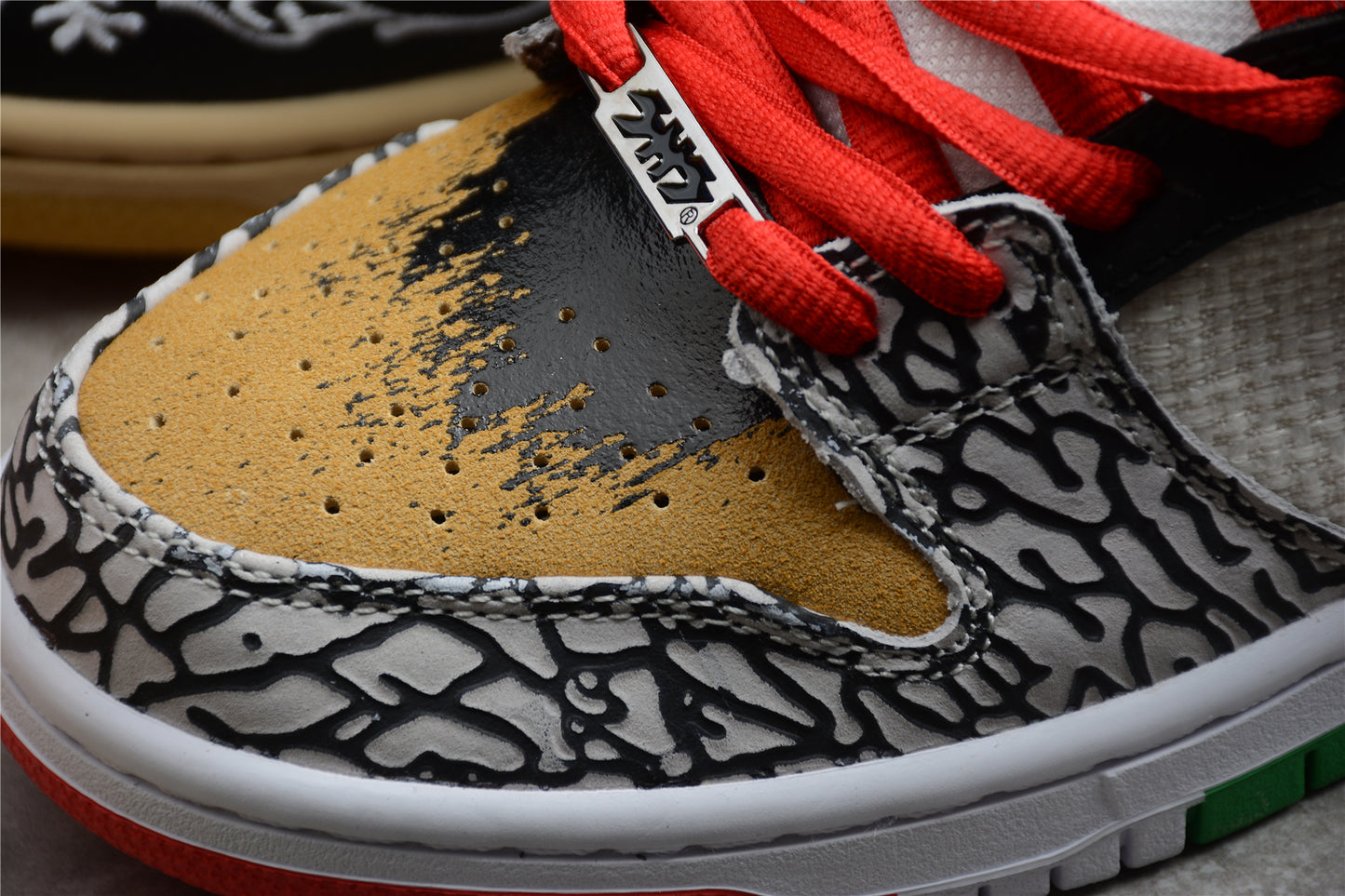 Nike SB Dunk Low Pro QS “What The Paul”