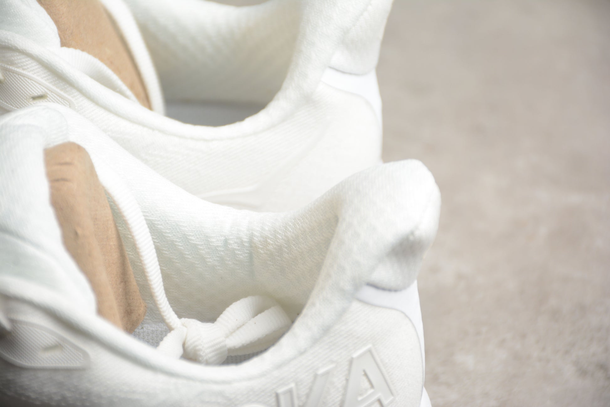 HOKA Clifton 9 in Triple White - Best Reps Website 2025