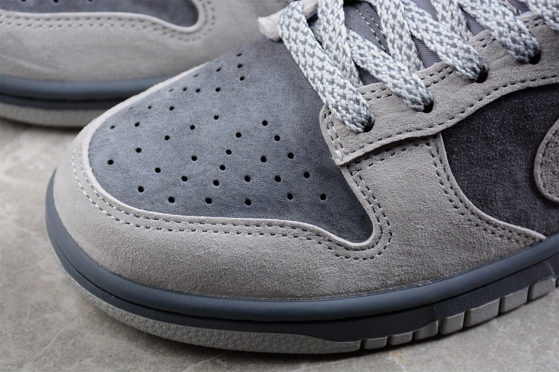 Otomo Katsuhiro x Nike SB Dunk Low "Steamboy OST" - Best Reps Website 2025