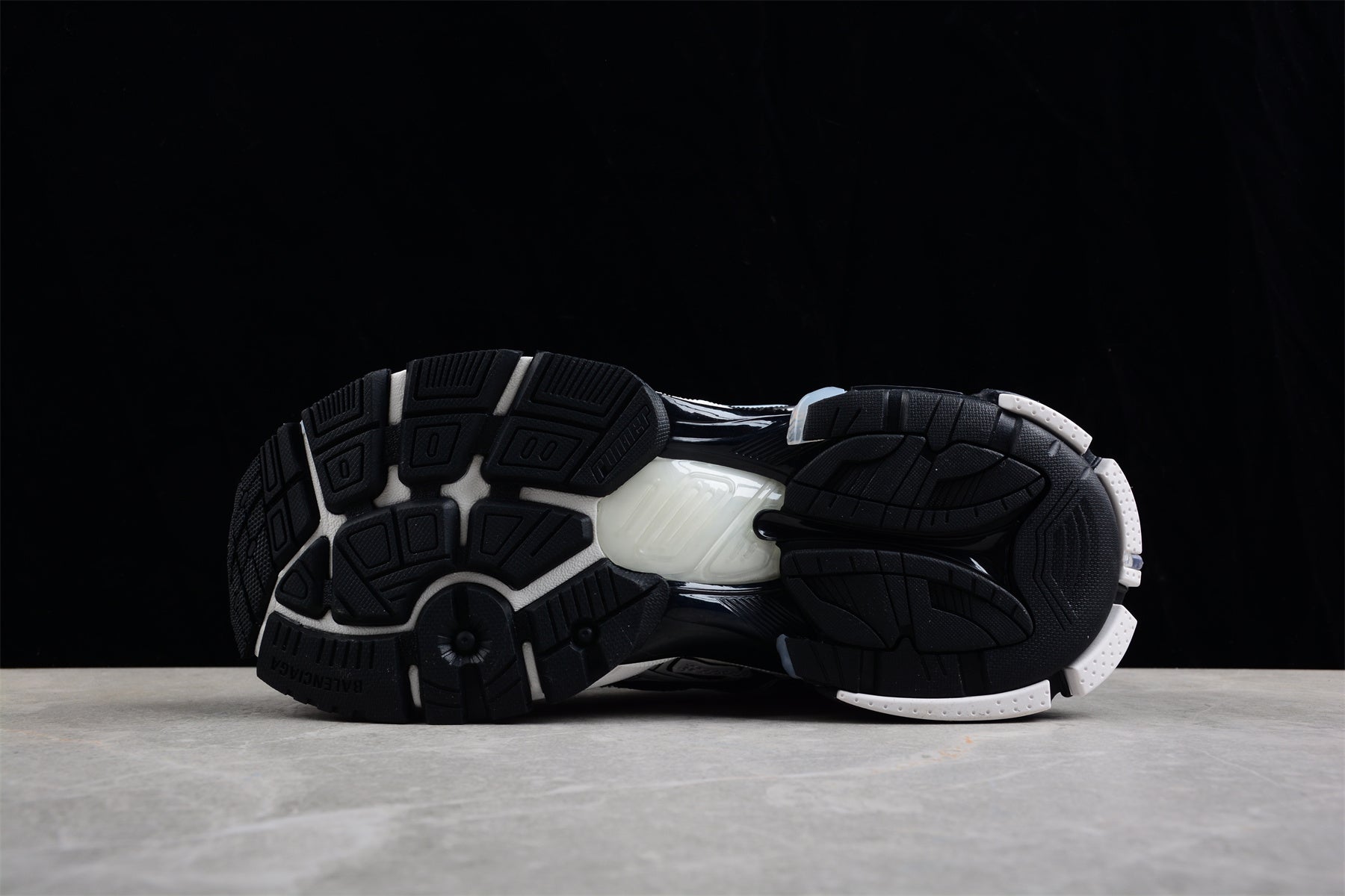 Balenciaga Runner Hightop 7.0 – Black/White - Best Reps Website 2025