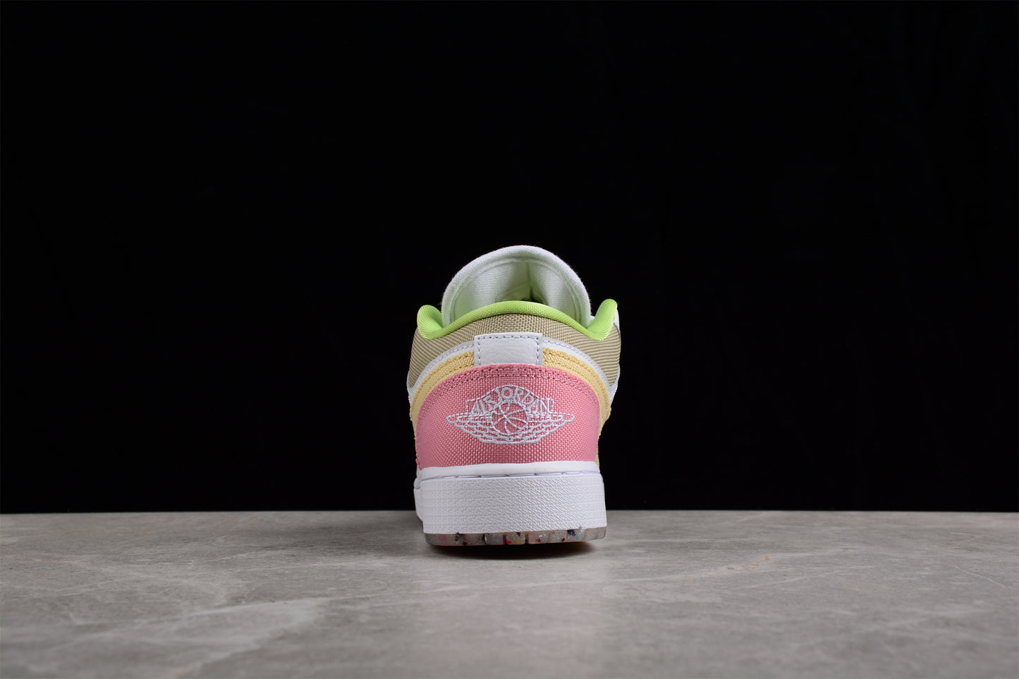 NIKE Air Jordan 1 Low SE GS 'Pastel Grind'
