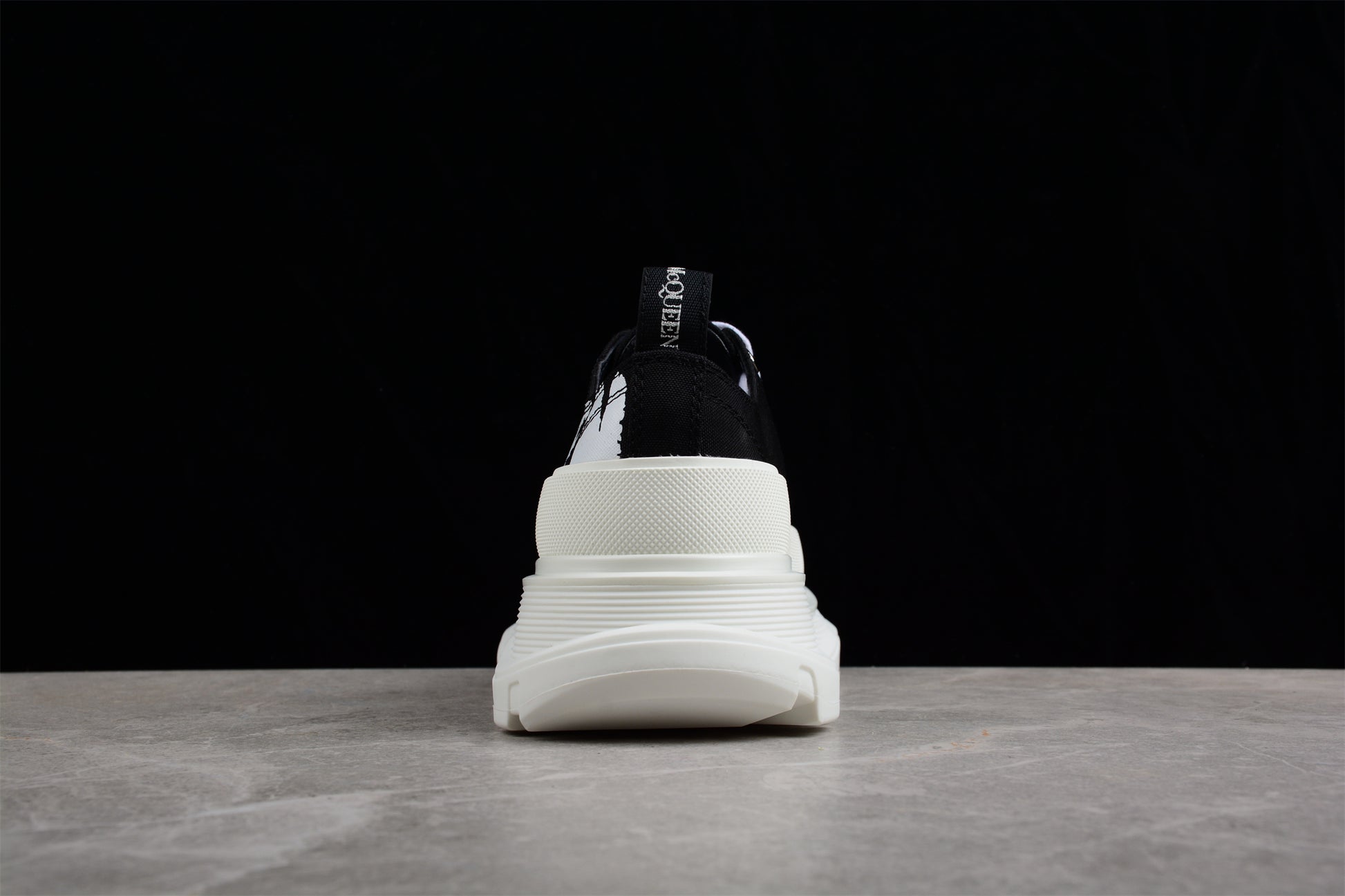 Alexander McQueen Tread Slick Low Lace-Up – Canvas Graffiti Black/White - Best Reps Website 2025