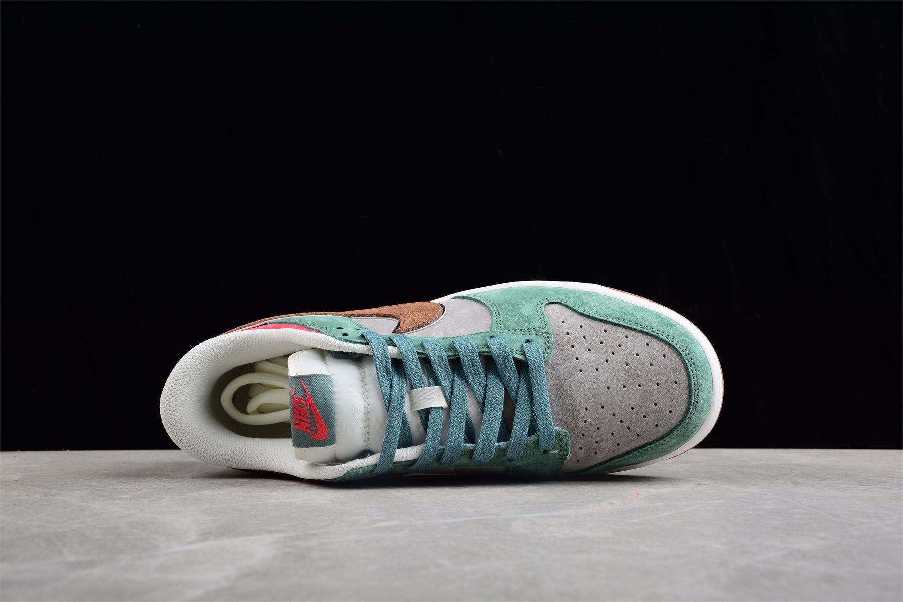 Otomo Katsuhiro x Nike SB Dunk Low "Steamboy OST" Grey/Green/Brown - Best Reps Website 2025