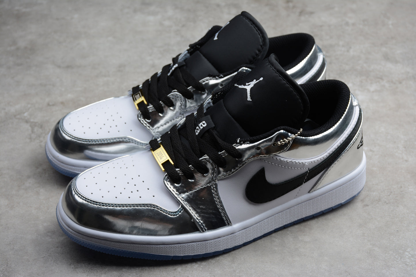 Air Jordan 1 Retro Low "Think 16" (Pass the Torch)