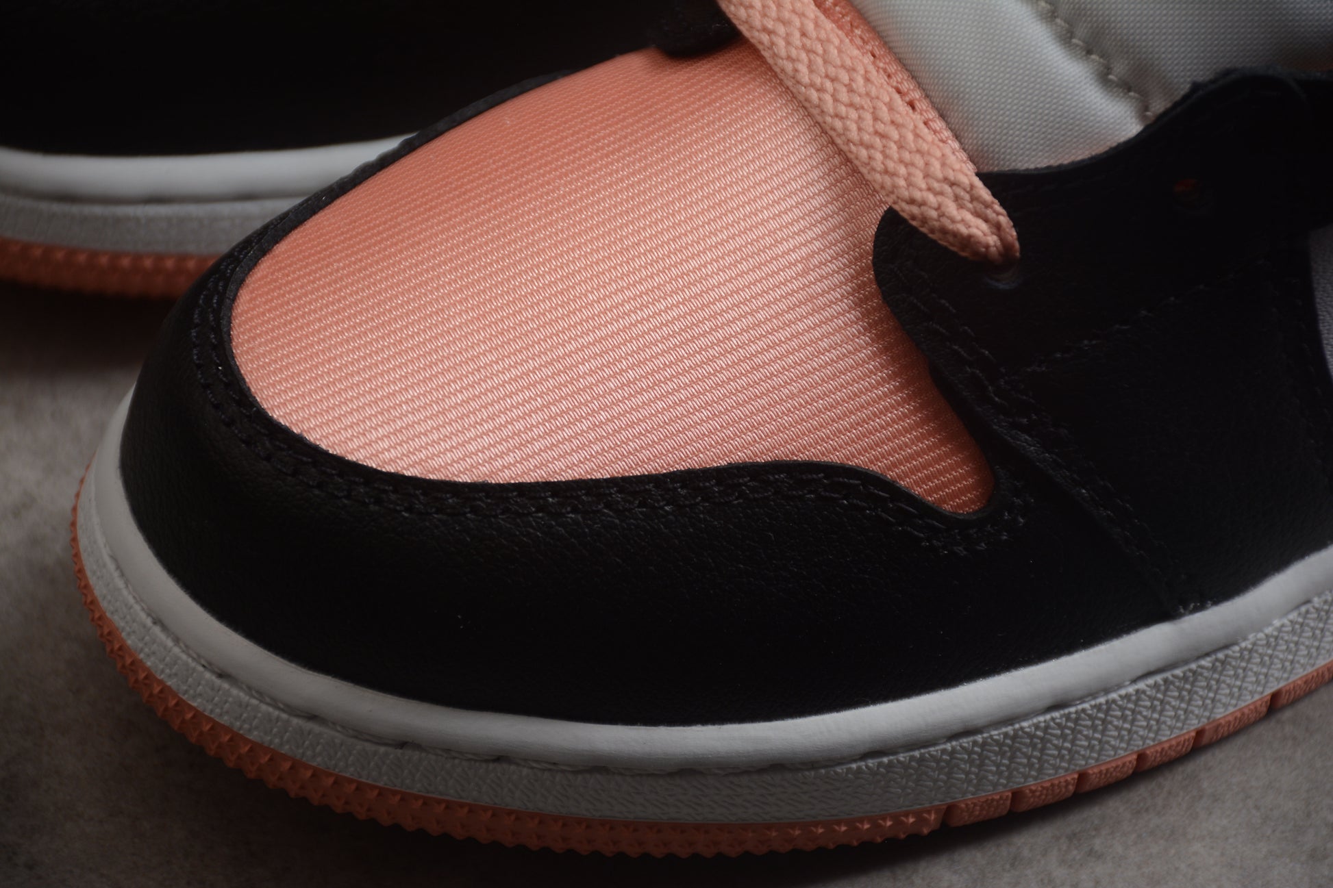 Air Jordan 1 Mid "Light Madder Root" (GS) - Best Reps Website 2025