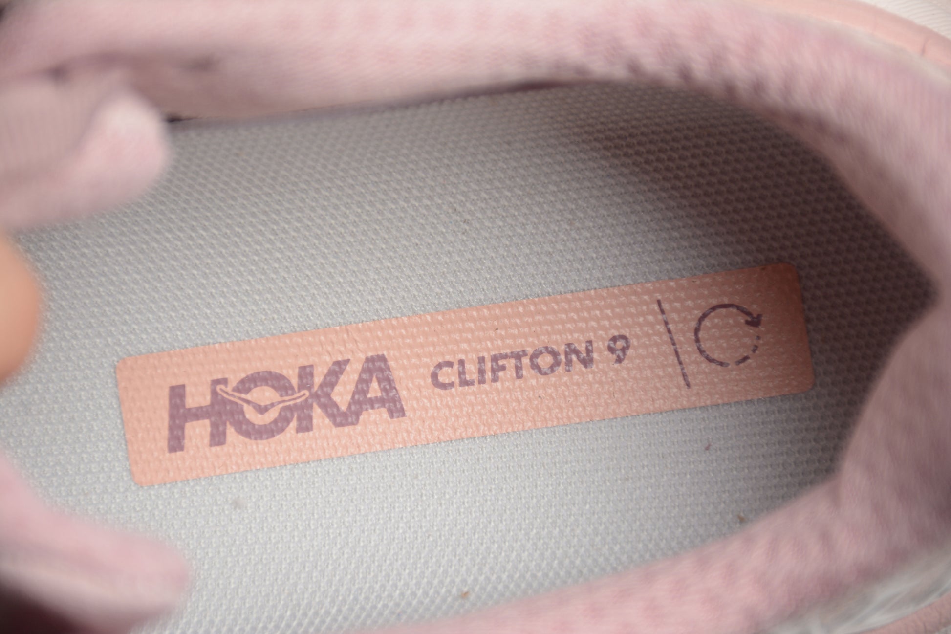 HOKA Clifton 9 in Pink - Best Reps Website 2025