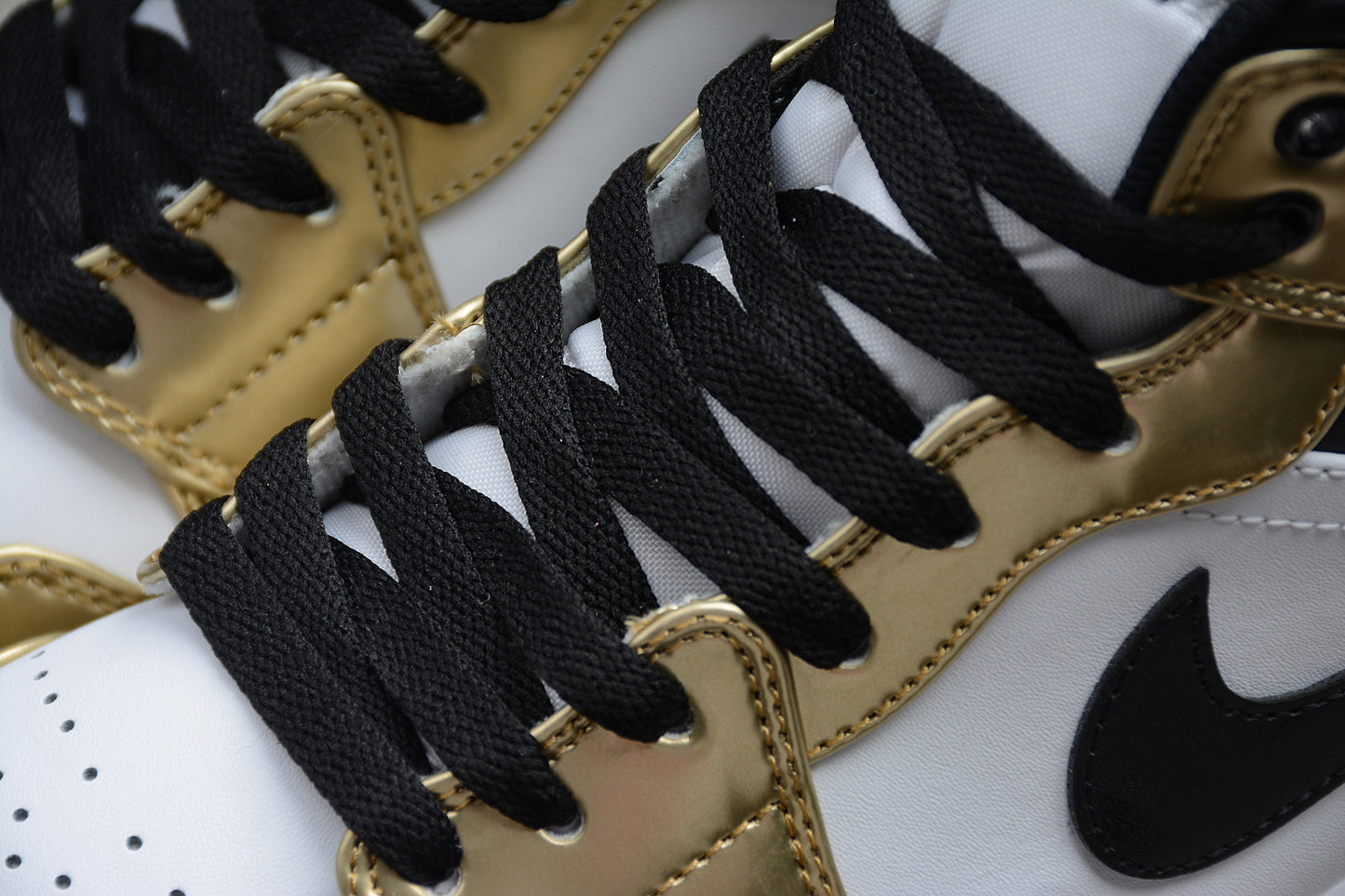Air Jordan 1 Mid SE "Metallic Gold" - Best Reps Website 2025