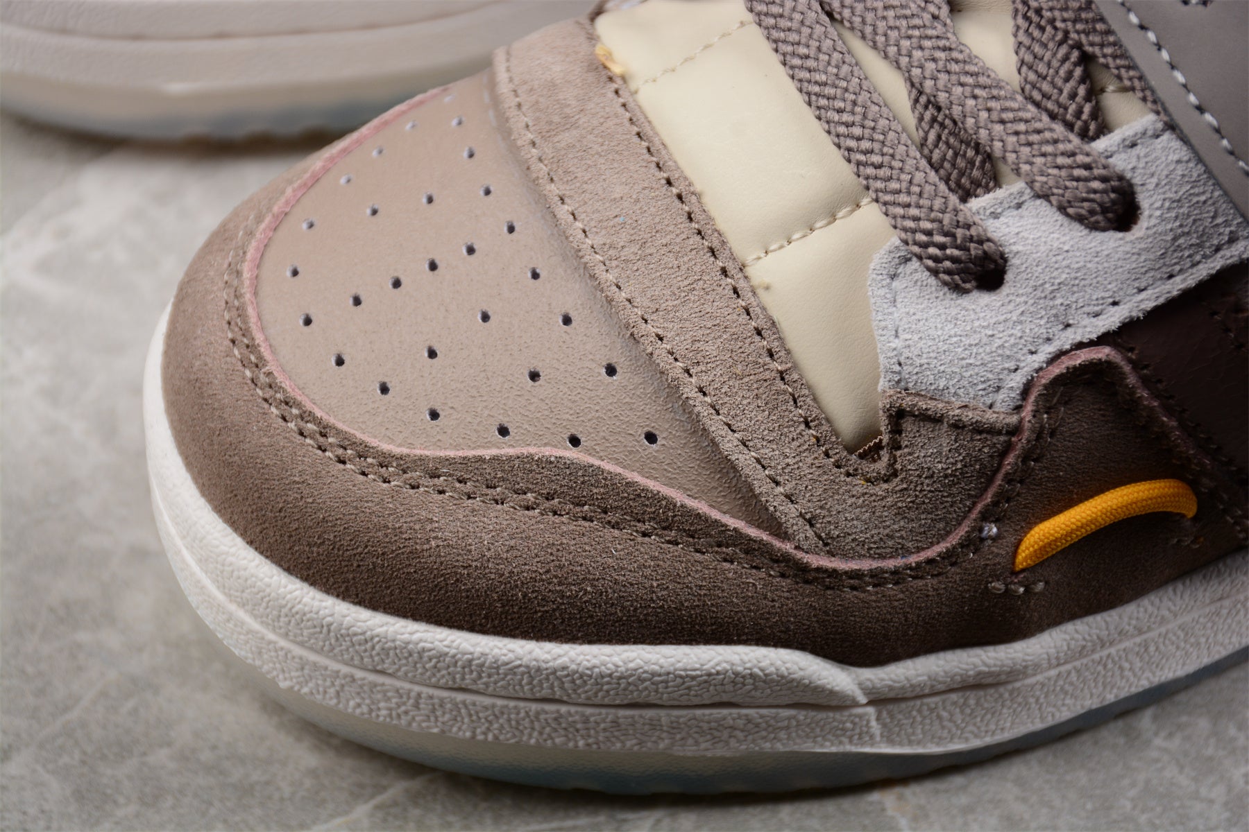 Forum FiSN × adidas Originals 84 Low 'Simple Brown'
