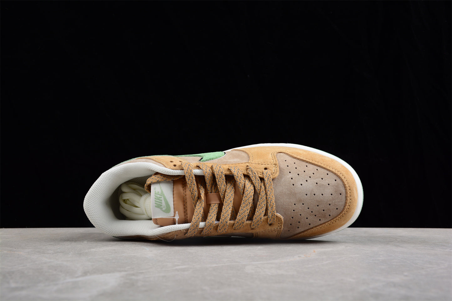 Otomo Katsuhiro x Nike SB Dunk Low "Steamboy OST" Khaki/Green - Best Reps Website 2025
