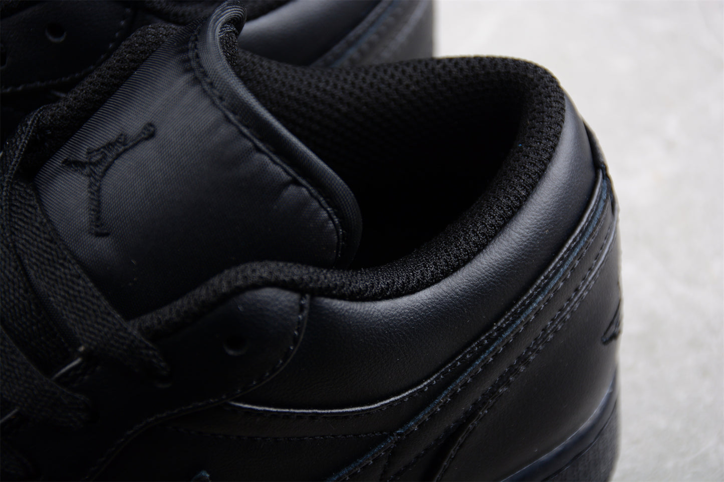 Air Jordan 1 Low “Triple Black” 553558-093