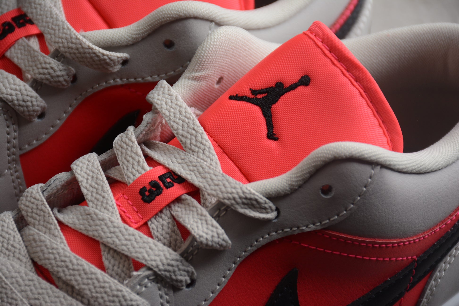 Nike Air Jordan 1 Retro Low ‘Light Iron Ore/Siren Red’