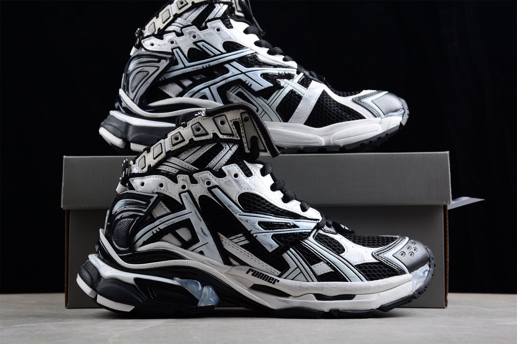 Balenciaga Runner Hightop 7.0 – Black/White - Best Reps Website 2025