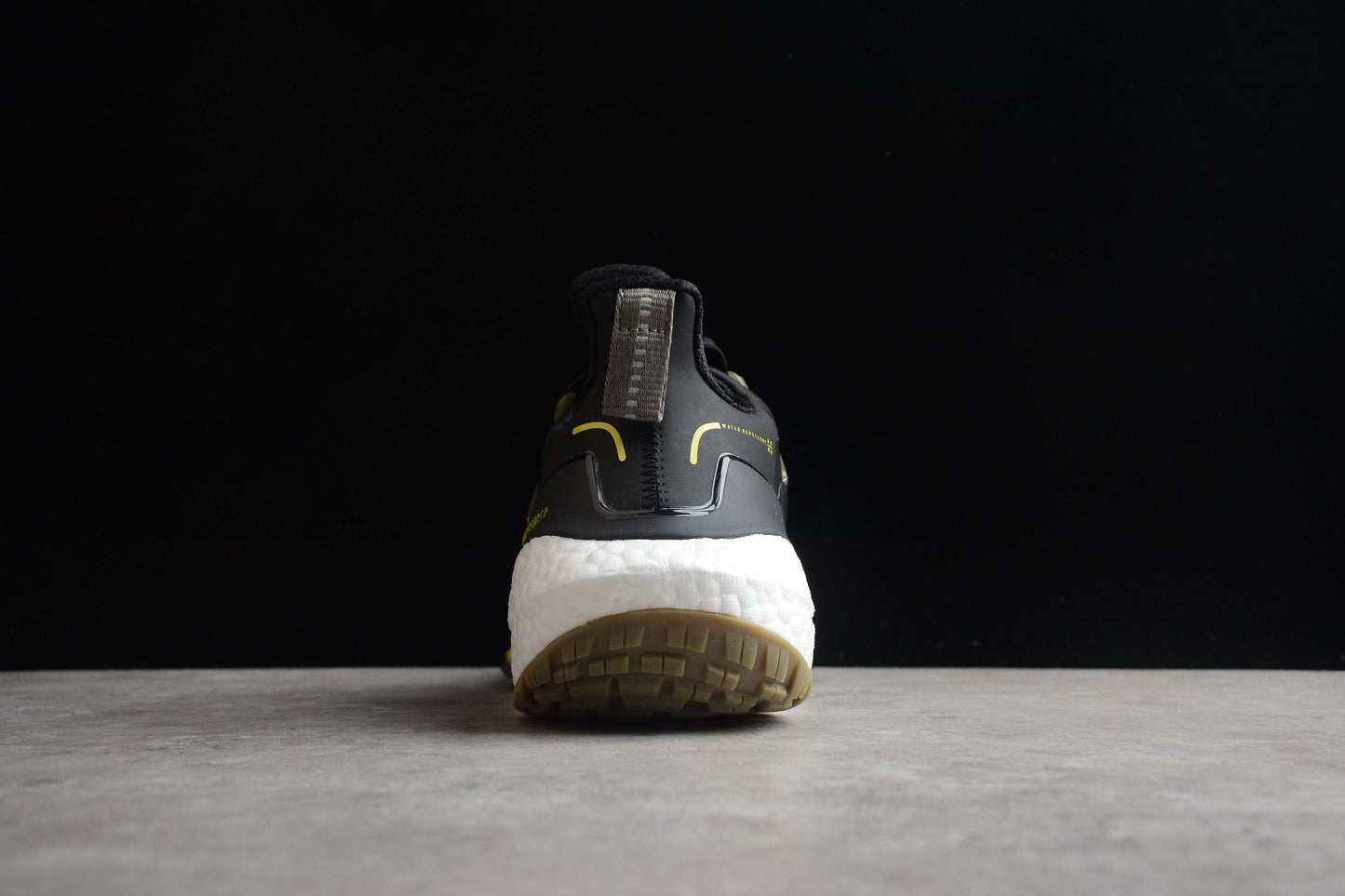 Adidas Ultraboost 21 COLD.RDY Running Shoes Black/Green
