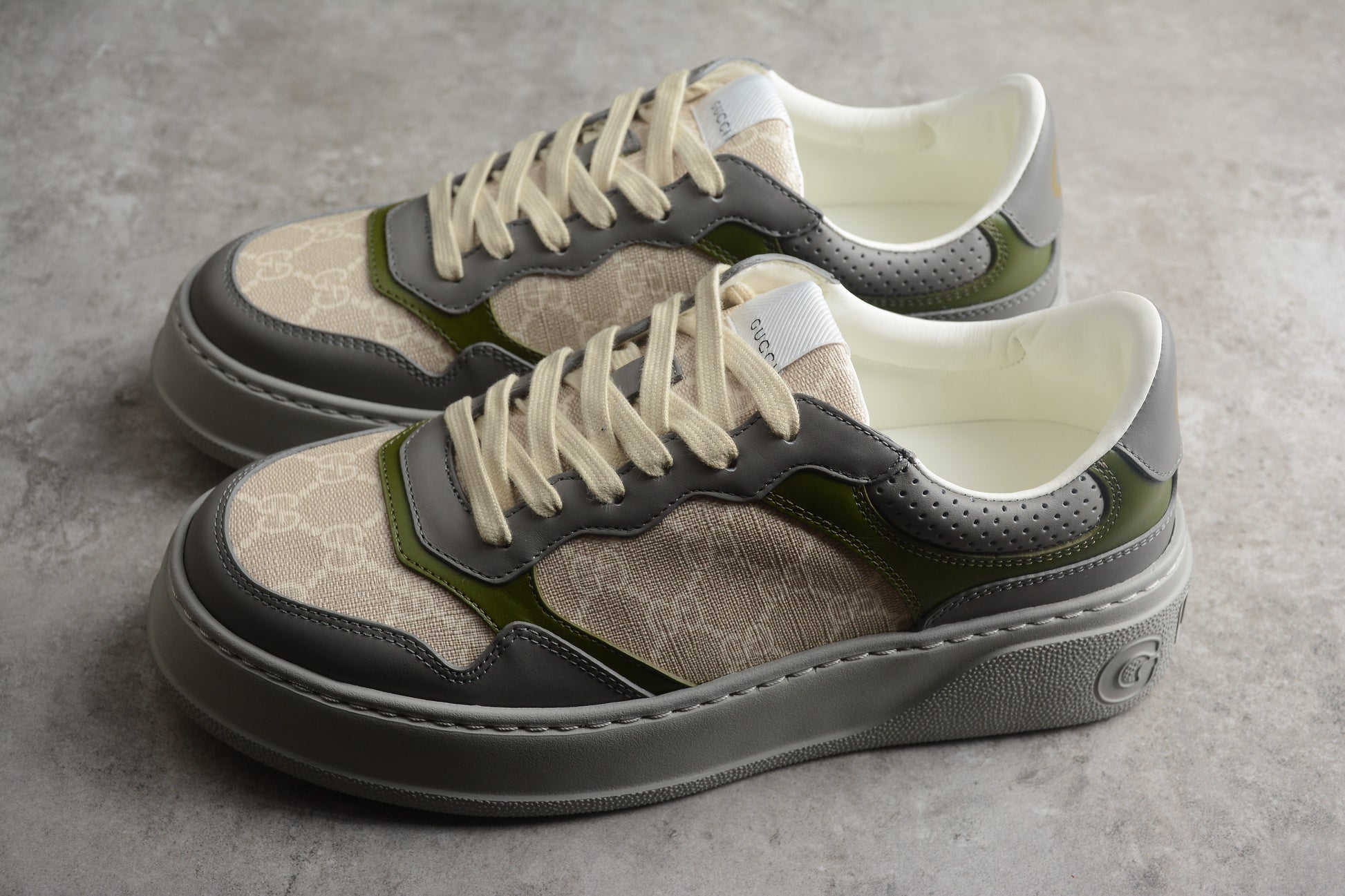 Gucci GG Supreme Sneakers - Best Reps Website 2025