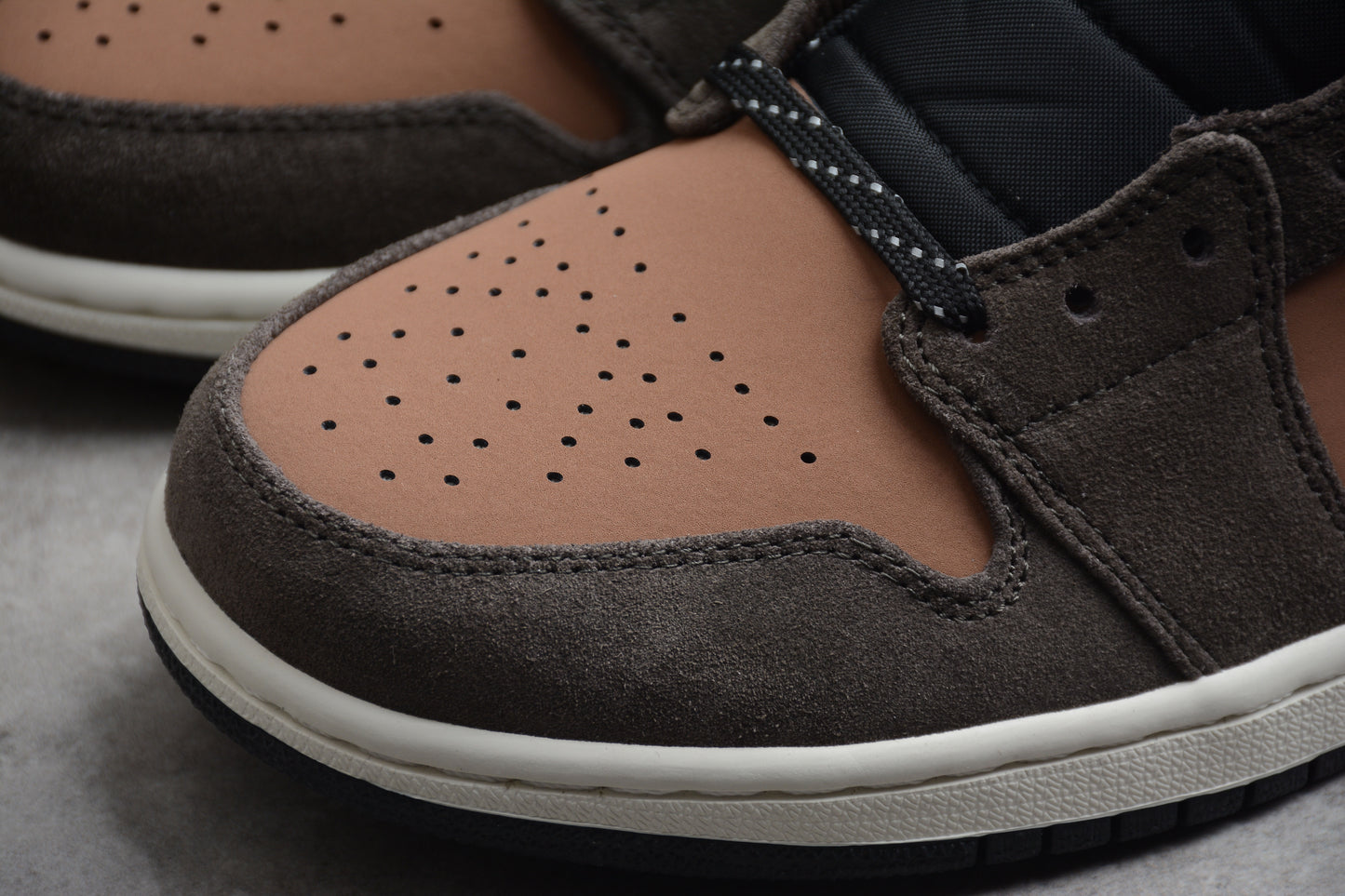 Nike Air Jordan 1 Mid SE "Dark Chocolate Mocha" - Best Reps Website 2025