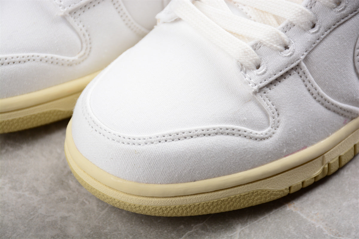Nike Dunk Low  “The Future is Equal”