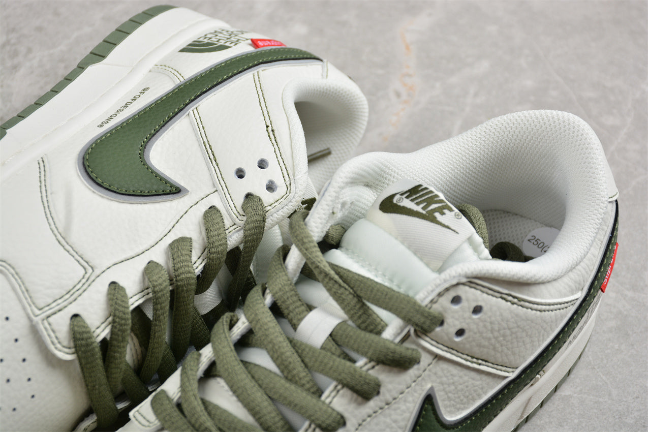 SB Dunk Low Supreme x The North Face White Green - Best Reps Website 2025