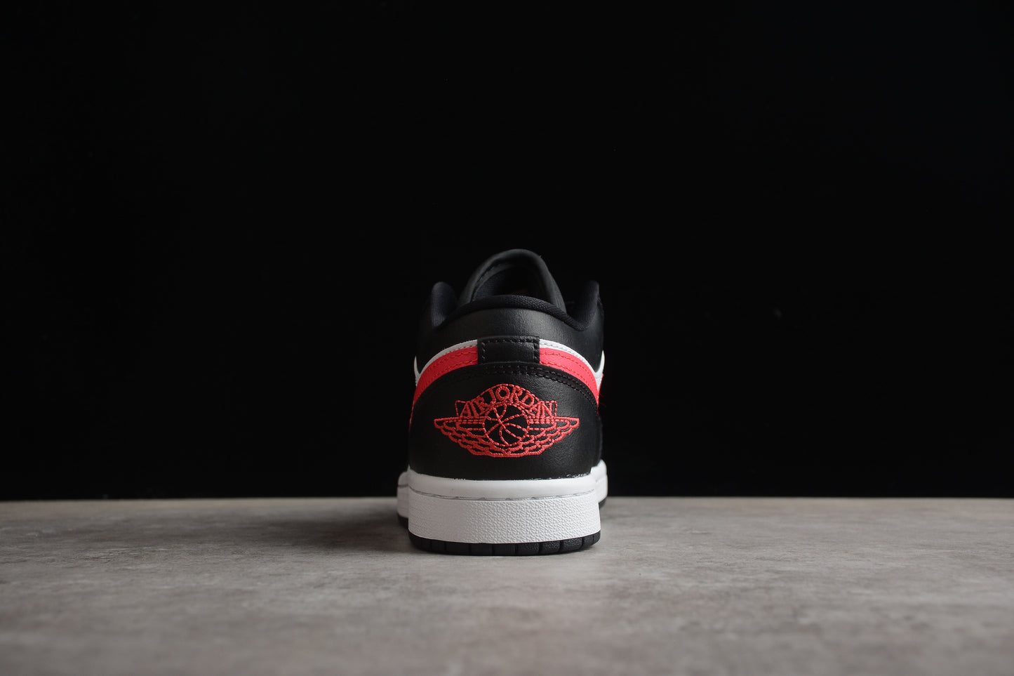 Air Jordan 1 Low "Siren Red"