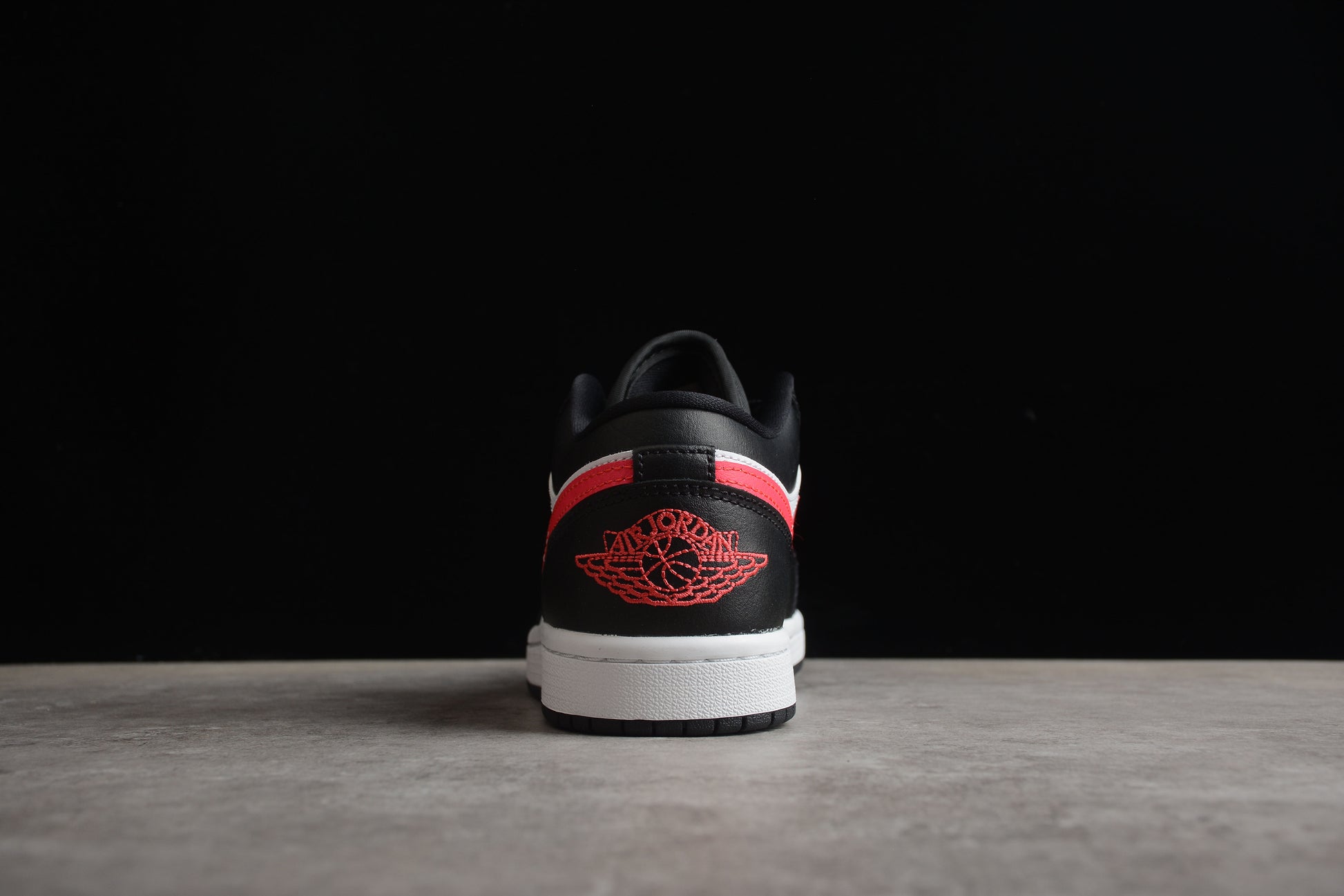 Air Jordan 1 Low "Siren Red"