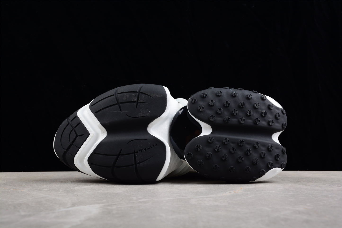 Balmain Unicorn Low-Top Sneakers in White/Black – Neoprene &amp; Leather - Best Reps Website 2025