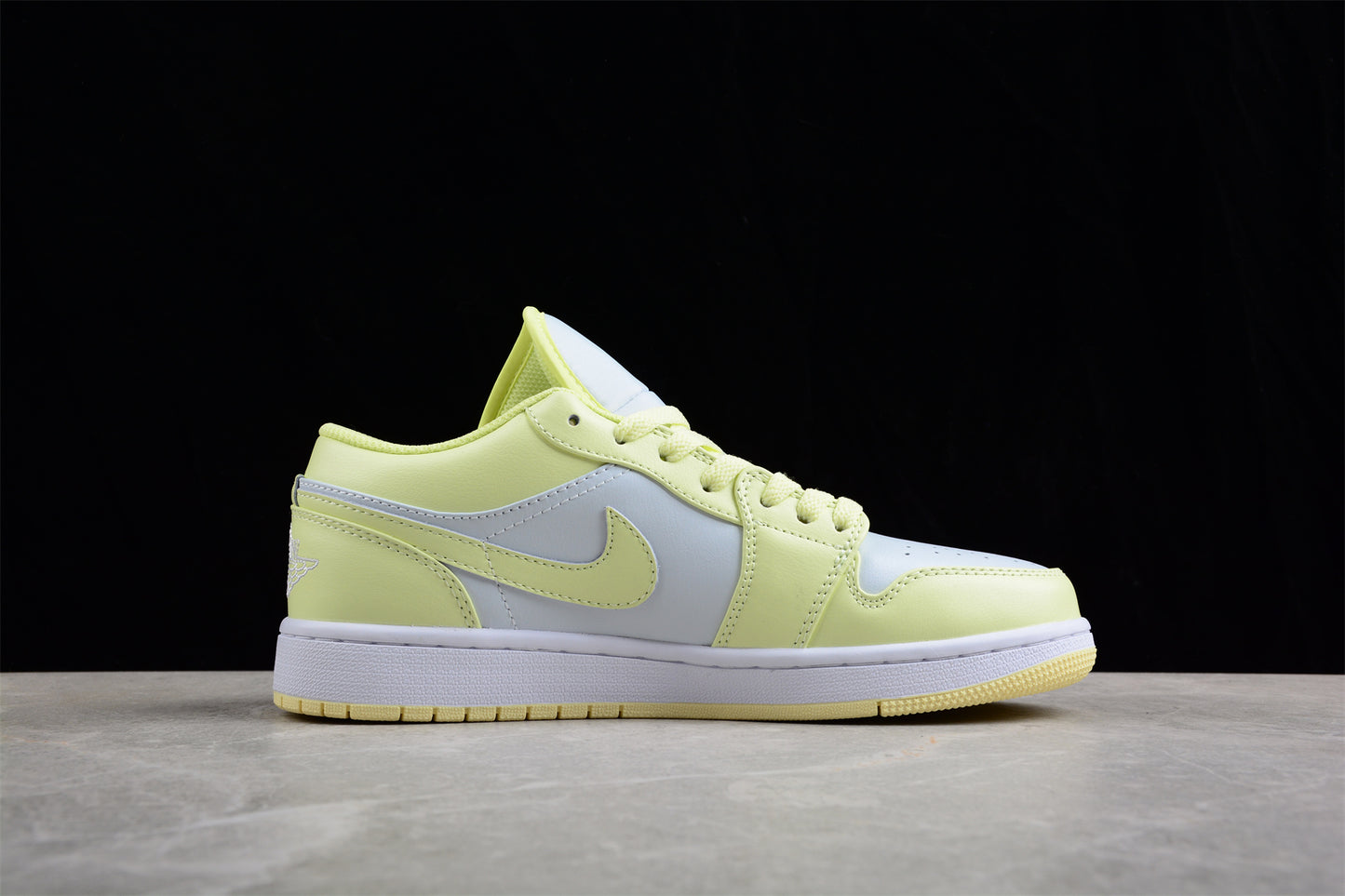 Air Jordan1 Low "Lemonade" DC0774-007