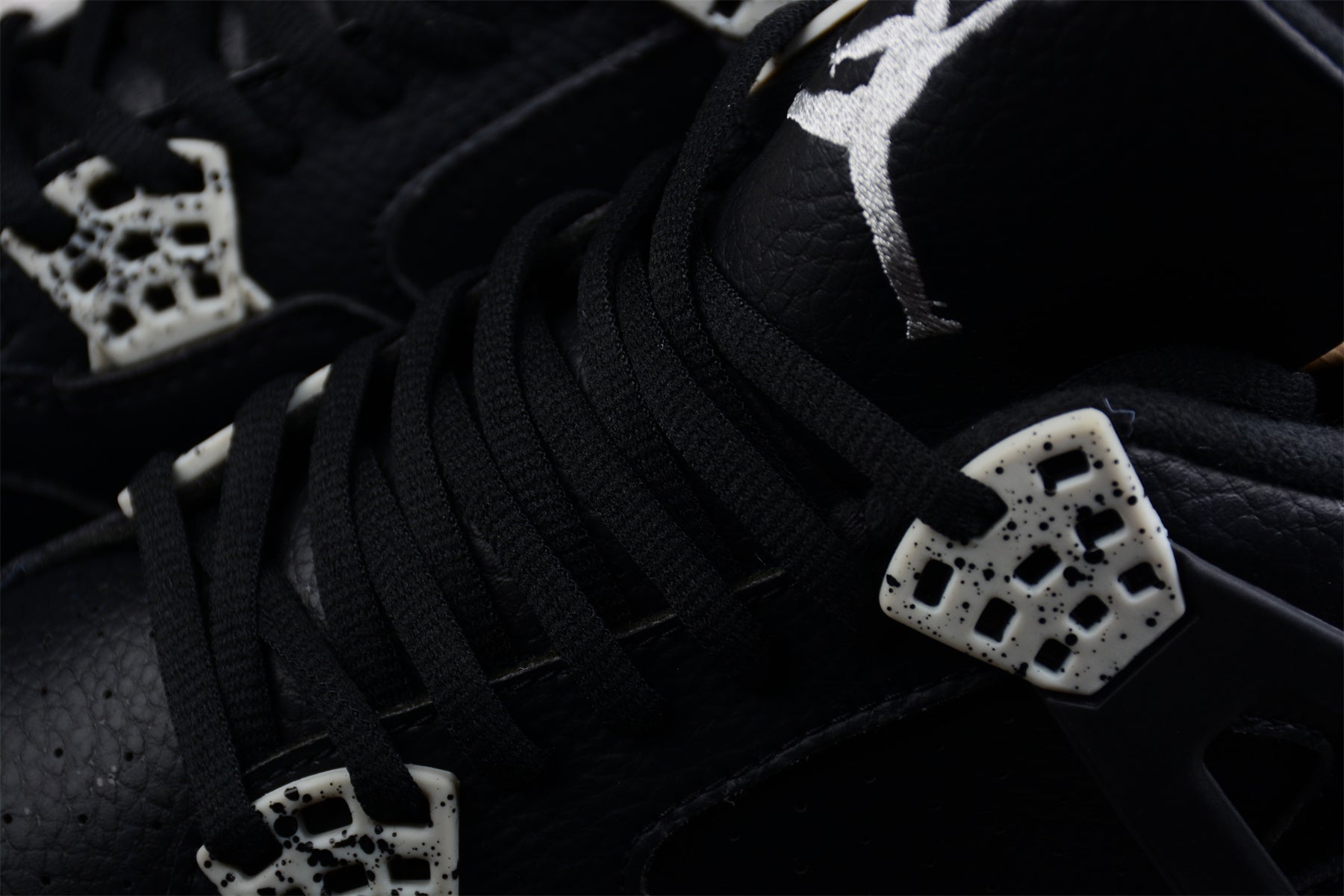 Air Jordan 4 Retro GS "Oreo" - Best Reps Website 2025