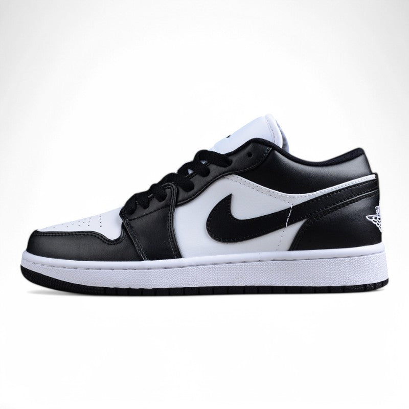 Air Jordan 1 Low "Panda"