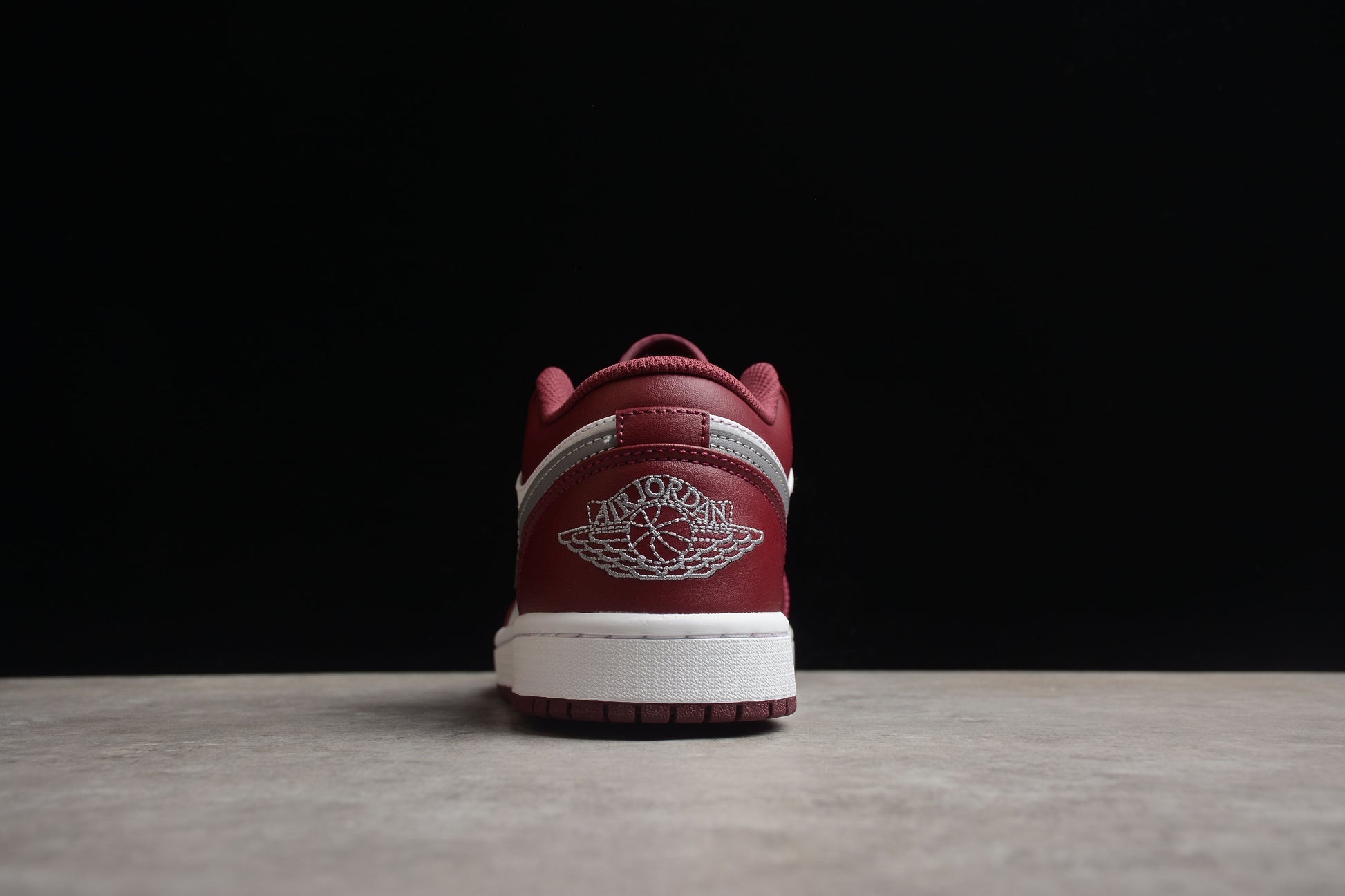 Air Jordan 1 Low "Cherrywood"